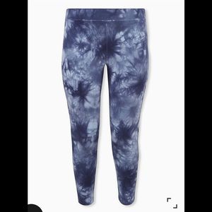 NWT - Premium Legging Tie - Dye Vintage Indigo